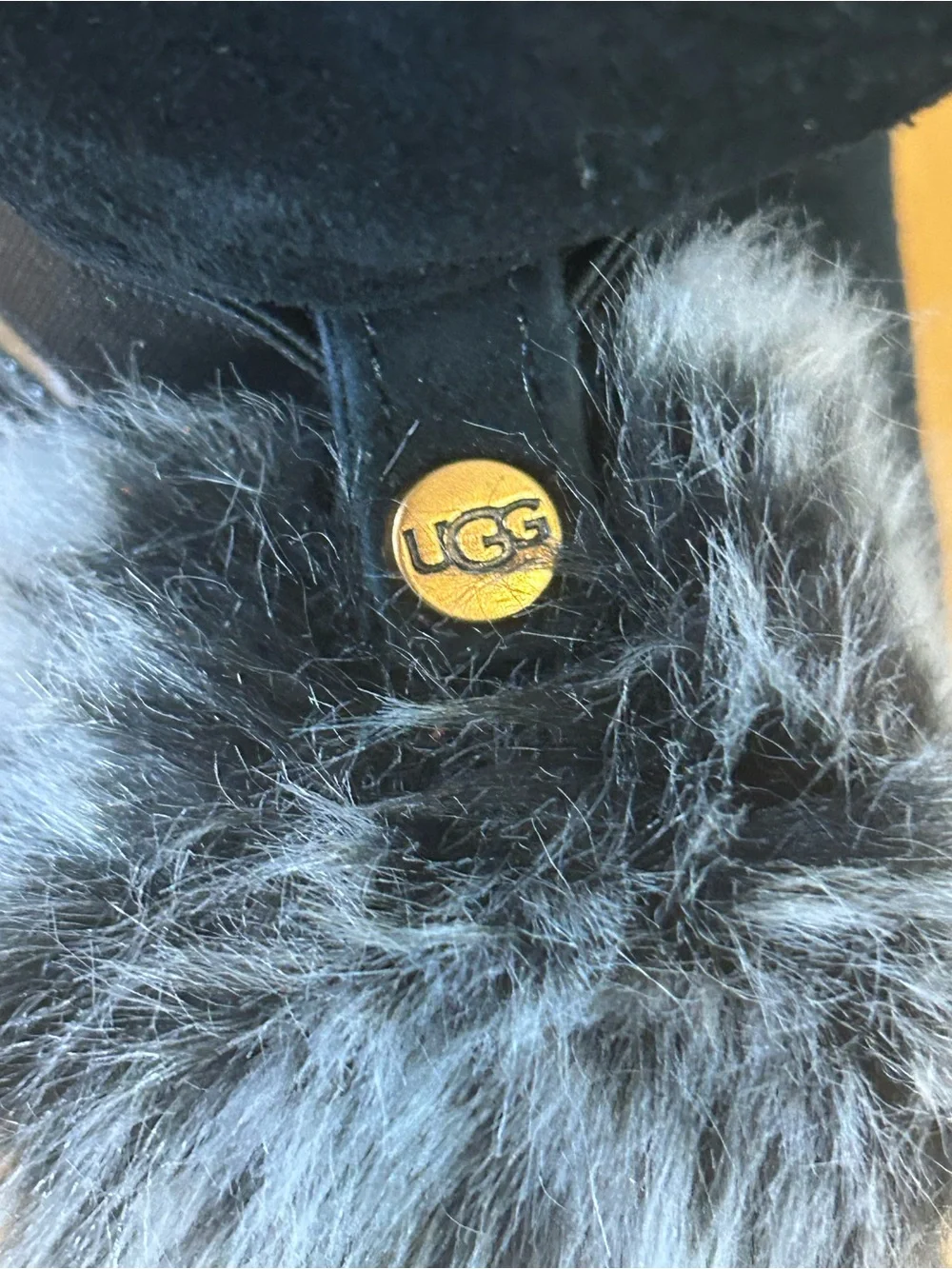 UGG Isley Youth Black Sheepskin Lined Patent Waterproof Youth Girls Pom PomBoots